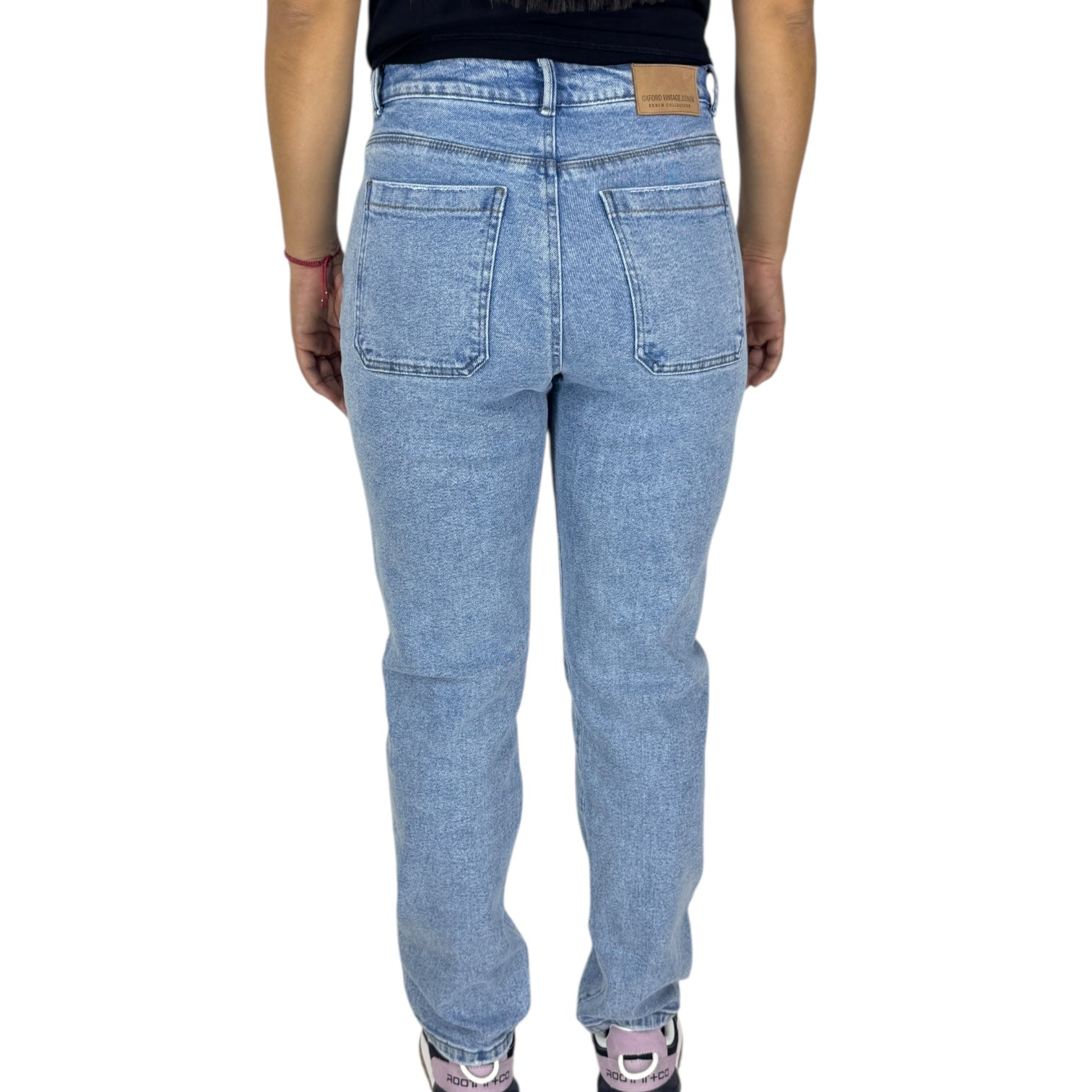 Jean Oxford 041437