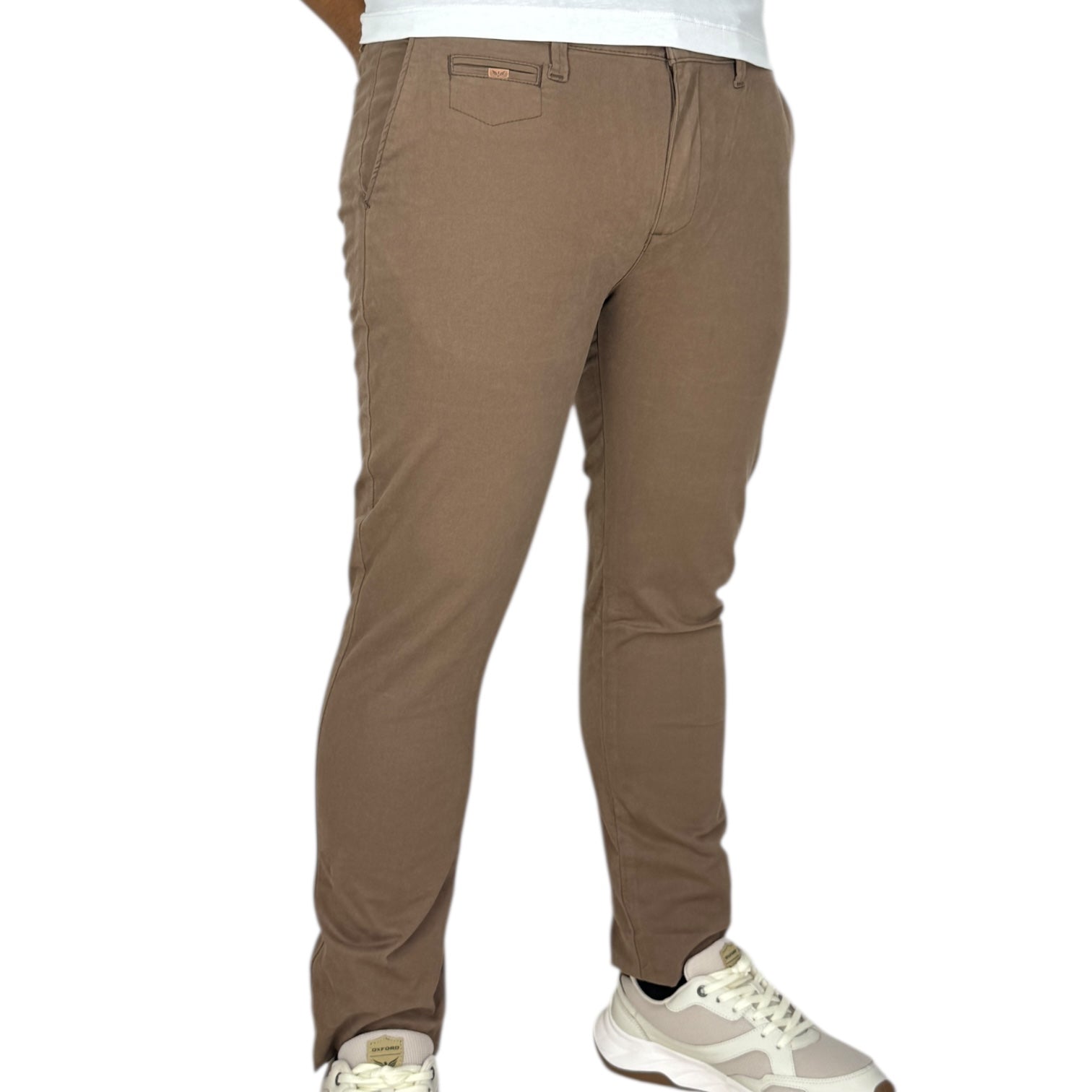 Jean Oxford 060736 Cafe