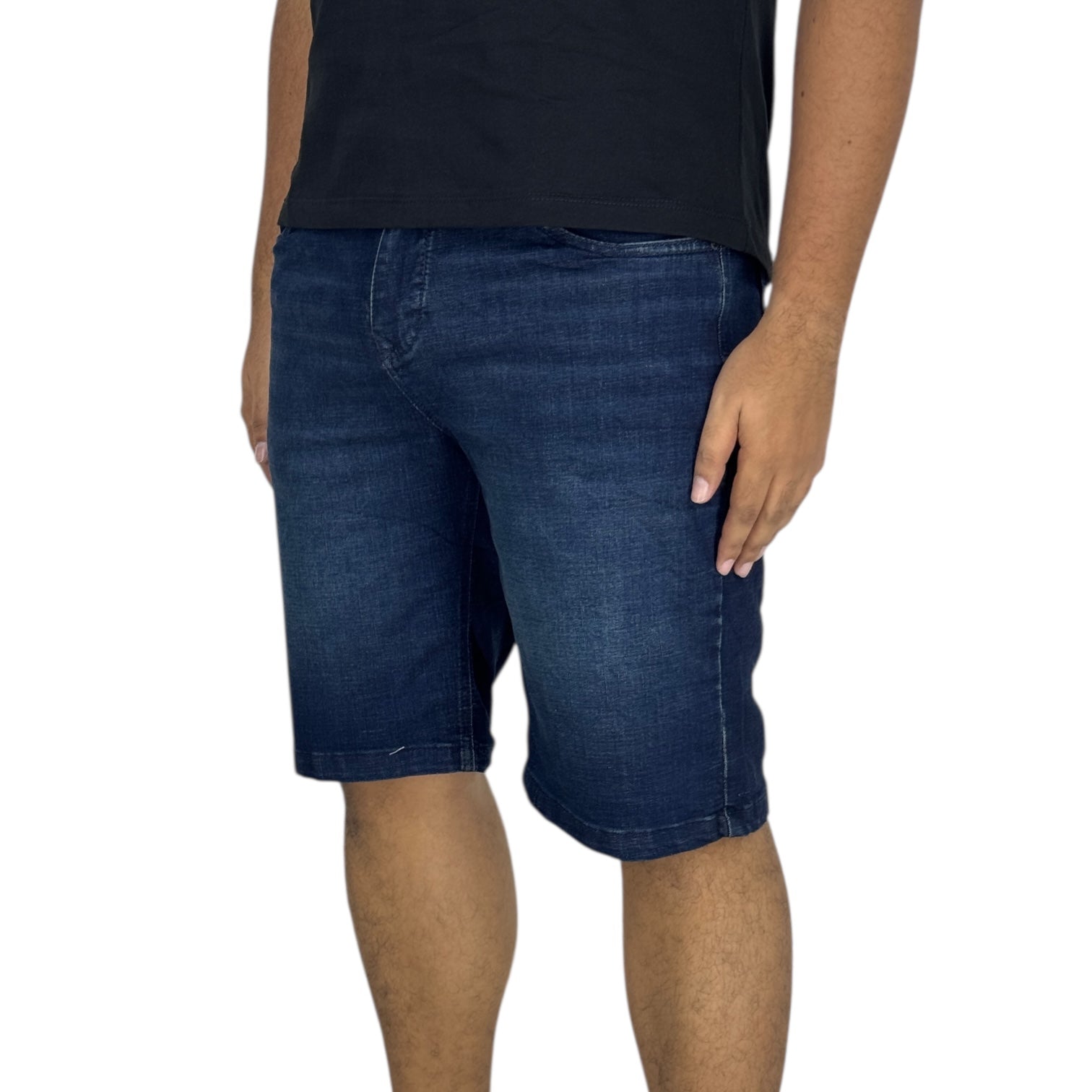 Bermuda Roott +Co 27019